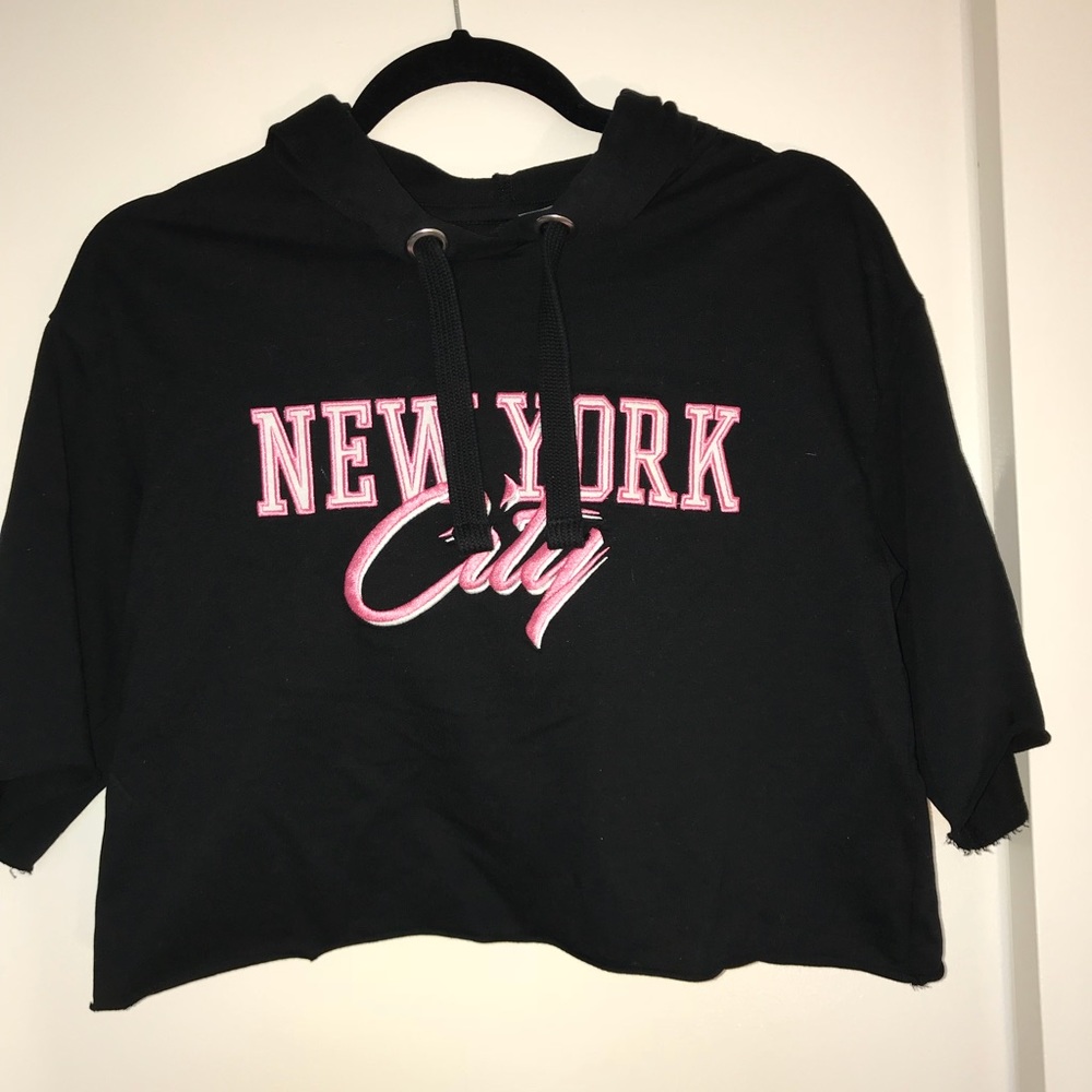 cropped hoodie